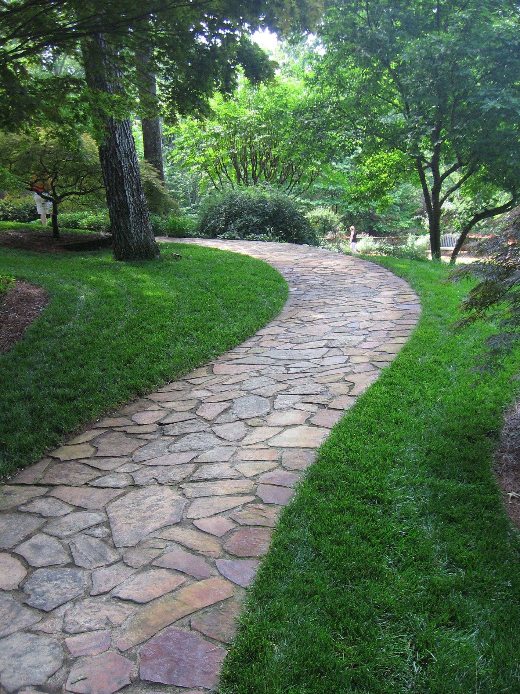 Walkway & Footpath